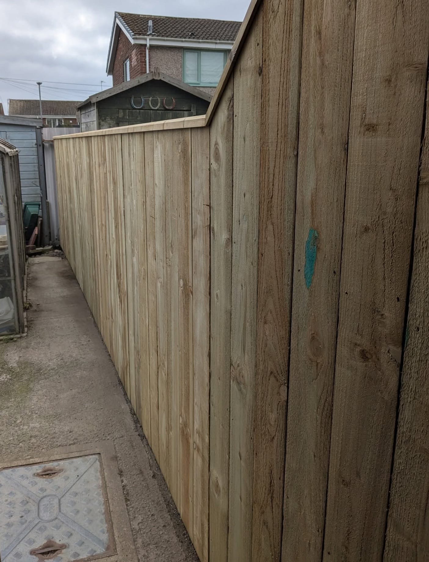 Custom fencing project